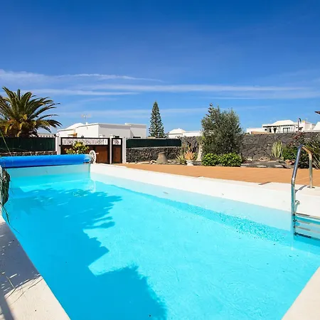 Lele Playa Blanca (Lanzarote)